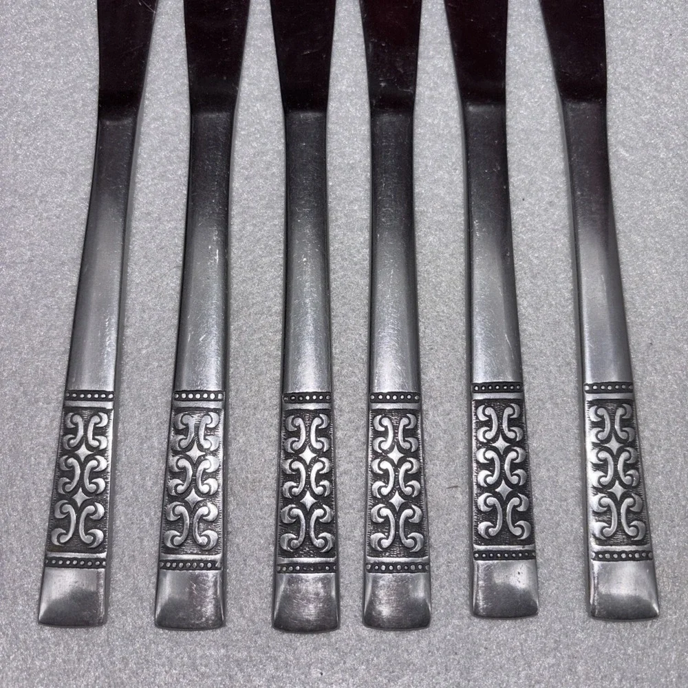 Vintage‎ CASA VISTA Rogers Stainless Korea Flatware Lot Of 5 Dinner Knives GUC